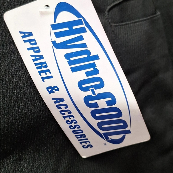 F mens HydroCool solid black short sleeve stretch shirt size XL  NWT - Picture 3 of 9